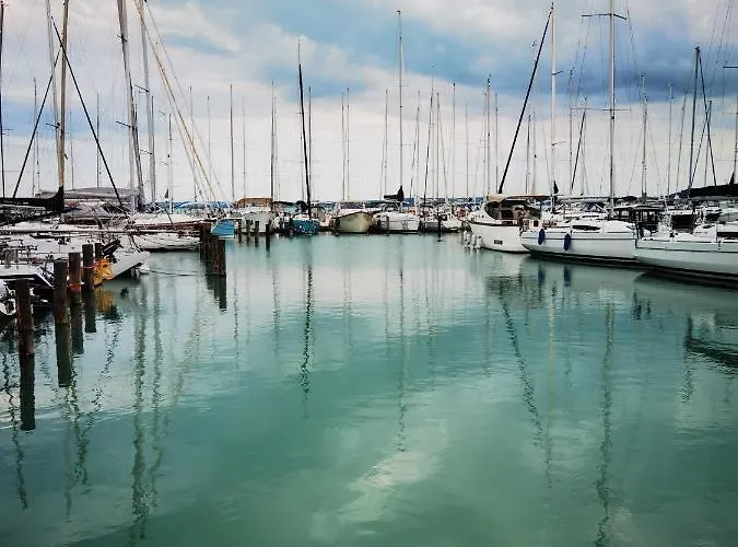 Panorama, Balaton בית נופש